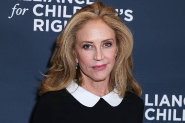 Amerikalı aktris Ally Walker, Beverly Wilshire, A Four Seasons Oteli 'nde düzenlenen 33. Çocuk Hakları Birliği' ne 30 Nisan 2025 'te Beverly Hills, Los Angeles, Kaliforniya, ABD' de geldi.. 