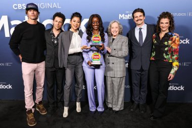 Eric Christian Olsen, David Del Rio, Leah Lewis, Skye P. Marshall, Kathy Bates, Jason Ritter, Jennie Snyder Urman, CBS 'nin' Matlock '1. sezon Emmy FYC etkinliğine katıldı.