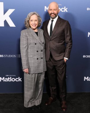 Kathy Bates ve Jon Cryer, 5 Mayıs 2025 'te Amerika Yönetmenler Birliği' ndeki DGA Tiyatro Kompleksi 'nde düzenlenen 1..     