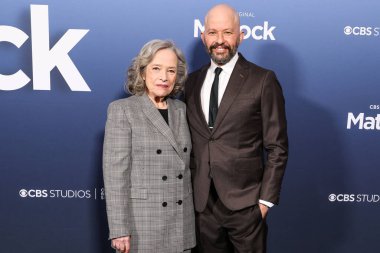Kathy Bates ve Jon Cryer, 5 Mayıs 2025 'te Amerika Yönetmenler Birliği' ndeki DGA Tiyatro Kompleksi 'nde düzenlenen 1..     