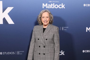 Amerikalı aktris Kathy Bates, 5 Mayıs 2025 'te Amerika Yönetmenler Derneği' ndeki DGA Tiyatro Kompleksi 'nde düzenlenen CBS' in 1. Sezon, Emmy FYC etkinliğine geldi..    