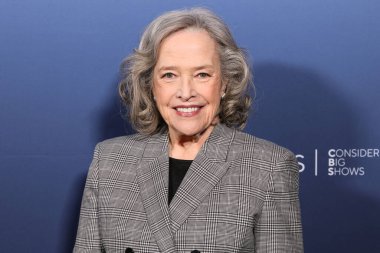 Amerikalı aktris Kathy Bates, 5 Mayıs 2025 'te Amerika Yönetmenler Derneği' ndeki DGA Tiyatro Kompleksi 'nde düzenlenen CBS' in 1. Sezon, Emmy FYC etkinliğine geldi..    