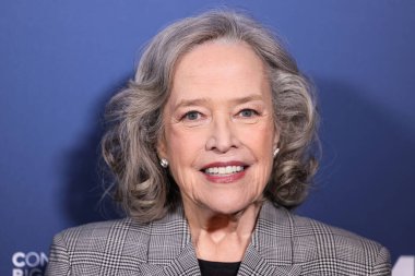 Amerikalı aktris Kathy Bates, 5 Mayıs 2025 'te Amerika Yönetmenler Derneği' ndeki DGA Tiyatro Kompleksi 'nde düzenlenen CBS' in 1. Sezon, Emmy FYC etkinliğine geldi..    