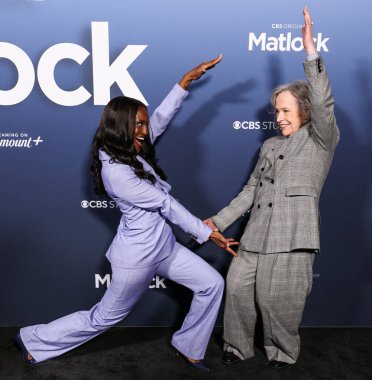 Skye P. Marshall ve Kathy Bates, 5 Mayıs 2025 'te Amerika Yönetmenler Derneği' ndeki DGA Tiyatro Kompleksi 'nde düzenlenen CBS' nin 1. Sezon, Emmy FYC etkinliğine geldiler..     