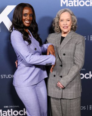 Skye P. Marshall ve Kathy Bates, 5 Mayıs 2025 'te Amerika Yönetmenler Derneği' ndeki DGA Tiyatro Kompleksi 'nde düzenlenen CBS' nin 1. Sezon, Emmy FYC etkinliğine geldiler..     