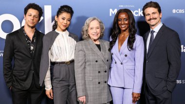 David Del Rio, Leah Lewis, Kathy Bates, Skye P. Marshall ve Jason Ritter, 5 Mayıs 2025 'te Los Angeles, Kaliforniya, ABD' deki The Directors Guild of America 'daki DGA Tiyatro Kompleksi' nde düzenlenen CBS 'nin Matlock' 1..  