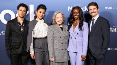 David Del Rio, Leah Lewis, Kathy Bates, Skye P. Marshall ve Jason Ritter, 5 Mayıs 2025 'te Los Angeles, Kaliforniya, ABD' deki The Directors Guild of America 'daki DGA Tiyatro Kompleksi' nde düzenlenen CBS 'nin Matlock' 1..  