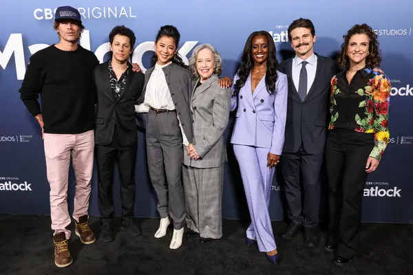 Eric Christian Olsen, David Del Rio, Leah Lewis, Kathy Bates, Skye P. Marshall, Jason Ritter, Jennie Snyder Urman, CBS 'nin' Matlock '1. sezon Emmy FYC etkinliğine katıldı.