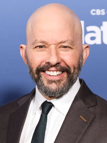 Amerikalı aktör, yapımcı ve senarist Jon Cryer, 5 Mayıs 2025 'te Amerika Yönetmenler Birliği' ndeki DGA Tiyatro Kompleksi 'nde CBS' nin 1..    