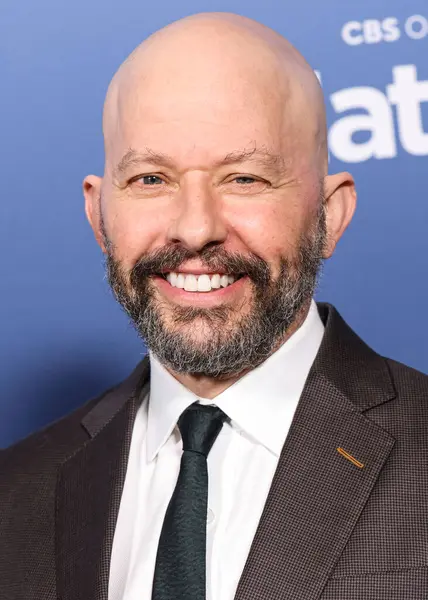 Amerikalı aktör, yapımcı ve senarist Jon Cryer, 5 Mayıs 2025 'te Amerika Yönetmenler Birliği' ndeki DGA Tiyatro Kompleksi 'nde CBS' nin 1..    