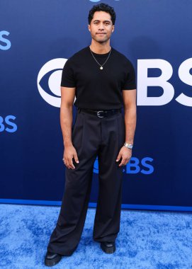 DMV 'den Alex Tarrant, CBSFEST 2025-2026' ya ulaşır: Paramount Stüdyoları 'nda 7 Mayıs 2025' te düzenlenecek duyuru, ABD 'nin Los Angeles şehrinde gerçekleştirilmiştir.. 