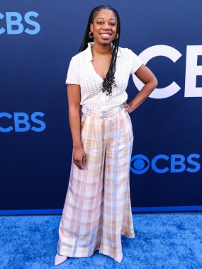 NCIS 'ten Diona Reasonover, CBSFEST 2025-2026' ya ulaşır: Paramount Stüdyoları 'nda 7 Mayıs 2025' te ABD 'nin Los Angeles şehrinde düzenlenecek duyuru.    