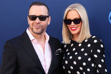 Boston Blue 'dan Donnie Wahlberg ve eşi Jenny McCarthy, CBSFEST 2025-2026 yıllarında Paramount Stüdyoları' nda 7 Mayıs 2025 'te ABD' nin Los Angeles kentinde düzenlenen duyuruya geldiler..            