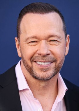Boston Blue 'dan Donnie Wahlberg, CBSFEST 2025-2026: Paramount Stüdyoları' nda 7 Mayıs 2025 'te ABD' nin Kaliforniya eyaletinin Los Angeles şehrinde düzenlenen duyuru programına ulaştı..    
