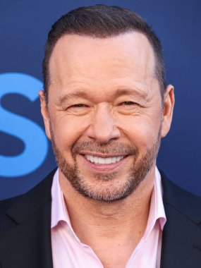 Boston Blue 'dan Donnie Wahlberg, CBSFEST 2025-2026: Paramount Stüdyoları' nda 7 Mayıs 2025 'te ABD' nin Kaliforniya eyaletinin Los Angeles şehrinde düzenlenen duyuru programına ulaştı..    