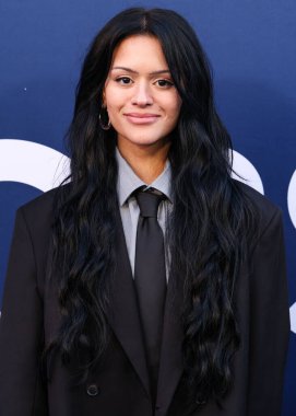 DMV 'den Gigi Zumbado, CBSFEST 2025-2026: Paramount Stüdyoları' nda 7 Mayıs 2025 'te ABD' nin Kaliforniya eyaletinin Los Angeles şehrinde düzenlenen duyuru programına ulaştı..    