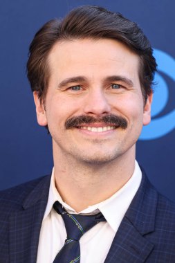 Matlock 'tan Jason Ritter, CBSFEST 2025-2026 yıllarında Paramount Stüdyoları' nda 7 Mayıs 2025 'te ABD' nin Los Angeles şehrinde gerçekleştirilen duyuruya geldi..             