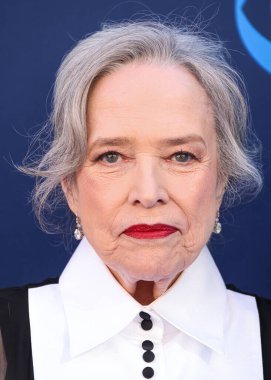 Matlock 'tan Kathy Bates, CBSFEST 2025-2026 yıllarında Paramount Stüdyoları' nda 7 Mayıs 2025 'te ABD' nin Los Angeles şehrinde gerçekleştirilen duyuruya ulaştı..