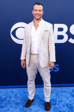 NCIS 'ten Kyle Schmid: Kökenler CBSFEST 2025-2026: Paramount Stüdyoları' nda 7 Mayıs 2025 'te ABD' nin Los Angeles, Kaliforniya 'da düzenlenecek duyuru.