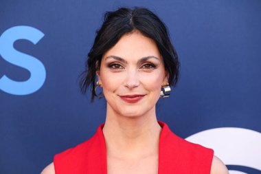 Şerif Ülkesi 'nden Morena Baccarin, CBSFEST 2025-2026' ya ulaşır: Paramount Stüdyoları 'nda 7 Mayıs 2025 tarihinde düzenlenmiştir.
