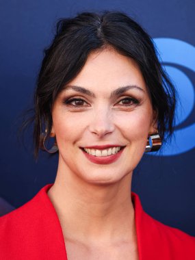 Şerif Ülkesi 'nden Morena Baccarin, CBSFEST 2025-2026' ya ulaşır: Paramount Stüdyoları 'nda 7 Mayıs 2025 tarihinde düzenlenmiştir.