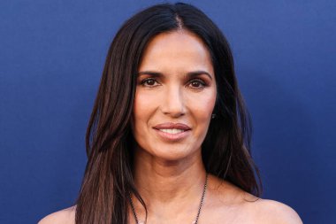 Amerika 'nın Mutfak Kupası' ndan Padma Lakshmi, CBSFEST 2025-2026 'ya ulaştı: Paramount Stüdyoları' nda 7 Mayıs 2025 'te Los Angeles, Kaliforniya, ABD' de düzenlenen program duyurusu. 