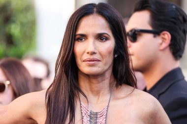 Amerika 'nın Mutfak Kupası' ndan Padma Lakshmi, CBSFEST 2025-2026 'ya ulaştı: Paramount Stüdyoları' nda 7 Mayıs 2025 'te Los Angeles, Kaliforniya, ABD' de düzenlenen program duyurusu. 