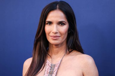 Amerika 'nın Mutfak Kupası' ndan Padma Lakshmi, CBSFEST 2025-2026 'ya ulaştı: Paramount Stüdyoları' nda 7 Mayıs 2025 'te Los Angeles, Kaliforniya, ABD' de düzenlenen program duyurusu. 