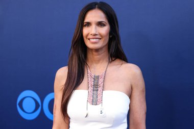Amerika 'nın Mutfak Kupası' ndan Padma Lakshmi, CBSFEST 2025-2026 'ya ulaştı: Paramount Stüdyoları' nda 7 Mayıs 2025 'te Los Angeles, Kaliforniya, ABD' de düzenlenen program duyurusu. 