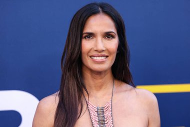 Amerika 'nın Mutfak Kupası' ndan Padma Lakshmi, CBSFEST 2025-2026 'ya ulaştı: Paramount Stüdyoları' nda 7 Mayıs 2025 'te Los Angeles, Kaliforniya, ABD' de düzenlenen program duyurusu. 
