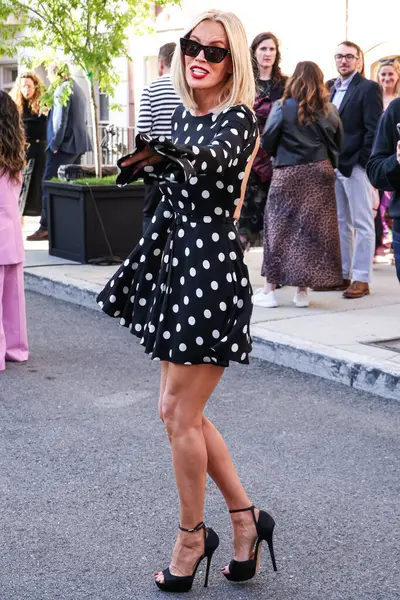 Jenny McCarthy, CBSFEST 2025-2026 yıllarında Paramount Stüdyoları 'nda 7 Mayıs 2025' te yapılan duyuruya ulaştı..      