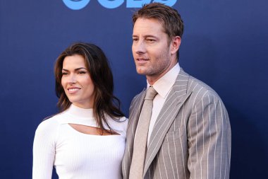 Sofia Pernas ve Tracker 'dan kocası Justin Hartley, CBSFEST 2025-2026: Paramount Stüdyoları' nda 7 Mayıs 2025 'te ABD' nin Kaliforniya eyaletinin Los Angeles kentinde düzenlenen duyuru. 