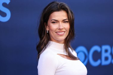 Sofya Pernas, CBSFEST 2025-2026 'ya ulaştı: Paramount Stüdyoları' nda 7 Mayıs 2025 'te ABD' nin Los Angeles kentinde düzenlenen duyuru.