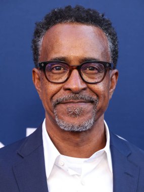 DMV 'den Tim Meadows, CBSFEST 2025-2026' ya ulaşır: Paramount Stüdyoları 'nda 7 Mayıs 2025' te düzenlenecek duyuru, ABD 'nin Los Angeles şehrinde.
