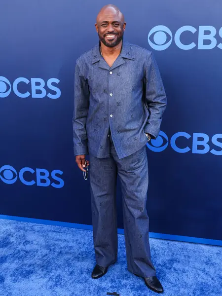 Let 's Made a Deal grubundan Wayne Brady, CBSFEST 2025-2026 yıllarında Paramount Stüdyoları' nda 7 Mayıs 2025 'te ABD' nin Los Angeles şehrinde gerçekleştirilen duyuruya geldi.. 