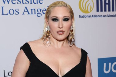 Amerikalı aktris ve büyük beden manken Hayley Hasselhoff, 8 Mayıs 2025 'te Beverly Hills, Los Angeles, ABD' deki Beverly Hills Otel 'de düzenlenen Maybelline tarafından sunulan Ulusal Akıl Hastalıkları Birliği (NAMI) 2025 Akıl Sağlığı Galasına geldi.