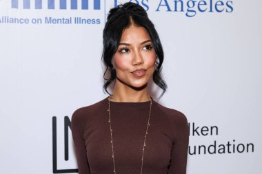 Amerikalı R & B şarkıcısı ve söz yazarı Jhen Aiko (Jhene Aiko), 8 Mayıs 2025 'te Beverly Hills Hotel' de düzenlenen Ulusal Akıl Hastalıkları Birliği (NAMI) 2025 Akıl Sağlığı Galasına geldi.