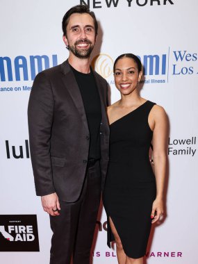 Joseph Hooten ve eşi / Amerikalı aktris Corinne Foxx, 8 Mayıs 2025 'te Beverly Hills, Los Angeles, ABD' deki Beverly Hills Otel 'de düzenlenen Maybelline tarafından sunulan Ulusal Akıl Hastalıkları Birliği (NAMI) 2025 Akıl Sağlığı Galasına geldiler.