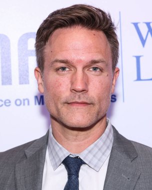 Amerikalı aktör Scott Porter, 8 Mayıs 2025 'te Beverly Hills Otel' de düzenlenen Maybelline tarafından sunulan Ulusal Akıl Hastalıkları Birliği (NAMI) 2025 Akıl Sağlığı Galasına geldi..     