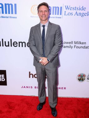 Amerikalı aktör Scott Porter, 8 Mayıs 2025 'te Beverly Hills Otel' de düzenlenen Maybelline tarafından sunulan Ulusal Akıl Hastalıkları Birliği (NAMI) 2025 Akıl Sağlığı Galasına geldi..     