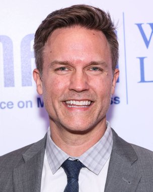 Amerikalı aktör Scott Porter, 8 Mayıs 2025 'te Beverly Hills Otel' de düzenlenen Maybelline tarafından sunulan Ulusal Akıl Hastalıkları Birliği (NAMI) 2025 Akıl Sağlığı Galasına geldi..     