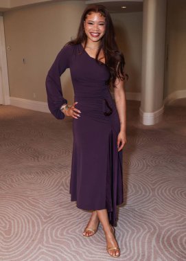 Amerikalı aktris Storm Reid, 8 Mayıs 2025 'te Beverly Hills Hotel' de düzenlenen Maybelline tarafından sunulan Ulusal Akıl Hastalıkları Birliği (NAMI) 2025 Akıl Sağlığı Galasına geldi..     