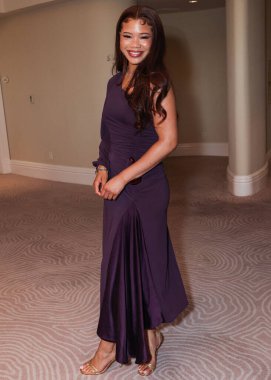 Amerikalı aktris Storm Reid, 8 Mayıs 2025 'te Beverly Hills Hotel' de düzenlenen Maybelline tarafından sunulan Ulusal Akıl Hastalıkları Birliği (NAMI) 2025 Akıl Sağlığı Galasına geldi..     