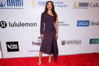 Amerikalı aktris Storm Reid, 8 Mayıs 2025 'te Beverly Hills Hotel' de düzenlenen Maybelline tarafından sunulan Ulusal Akıl Hastalıkları Birliği (NAMI) 2025 Akıl Sağlığı Galasına geldi..     