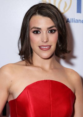 Amerikalı hemşire ve Taylor Lautner 'ın eşi Tay Lautner (Taylor Dome Lautner), Maybelline tarafından sunulan Ulusal Akıl Hastalıkları Birliği (NAMI) 2025 Akıl Sağlığı Galasına 8 Mayıs 2025 tarihinde ABD' nin Los Angeles kentinde geldi.. 