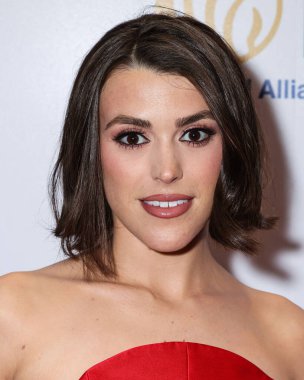 Amerikalı hemşire ve Taylor Lautner 'ın eşi Tay Lautner (Taylor Dome Lautner), Maybelline tarafından sunulan Ulusal Akıl Hastalıkları Birliği (NAMI) 2025 Akıl Sağlığı Galasına 8 Mayıs 2025 tarihinde ABD' nin Los Angeles kentinde geldi.. 