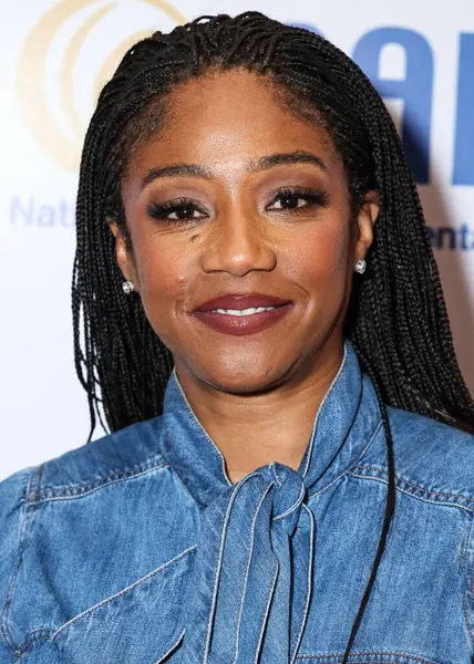 Amerikalı komedyen ve aktris Tiffany Haddish, 8 Mayıs 2025 'te Beverly Hills Hotel' de düzenlenen Ulusal Akıl Hastalıkları Birliği (NAMI) 2025 Akıl Sağlığı Galası 'na geldi.