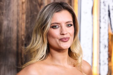 Avustralyalı aktris ve model Mia Healey, 13 Mayıs 2025 'te Los Angeles, Kaliforniya' da bulunan Akademi Sinema Müzesi 'ndeki Ted Mann Tiyatrosu' nda düzenlenen Amazon Prime Video 'nun' Motorheads '1. sezonunun Los Angeles özel gösterimine geldi.  