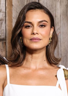 Perulu-Avustralyalı aktris Nathalie Kelley, 13 Mayıs 2025 tarihinde Los Angeles, Kaliforniya 'da bulunan Akademi Sinema Müzesi' ndeki Ted Mann Tiyatrosu 'nda düzenlenen Amazon Prime Video' nun Motorheads 'in 1. sezonunun Los Angeles özel gösterimine geldi.   
