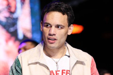 Meksikalı profesyonel boksör Julio Cesar Chavez Jr., 14 Mayıs 2025 tarihinde Hollywood, Los Angeles, Kaliforniya, ABD 'de düzenlenen Jake Paul - Julio Cesar Chavez Jr. Basın Konferansına katıldı..              
